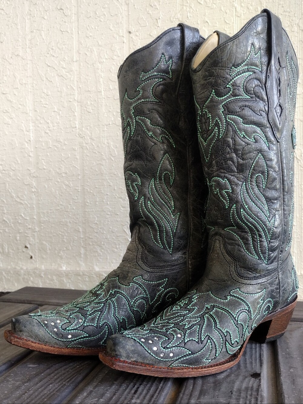 Corral Boots Women's Turquoise Embroidery Rhinestone Snip Toe Western Boot - Picture 3 of 16